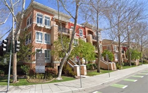 Big Sunnyvale apartment complex is bought in $60 million-plus deal